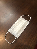 Mask in stock 50 White White Box Non-woven mask Pleated mask Normal size Adult disposable Three-layer non-woven nose wire Hay fever Dust Virus (extremely small size)